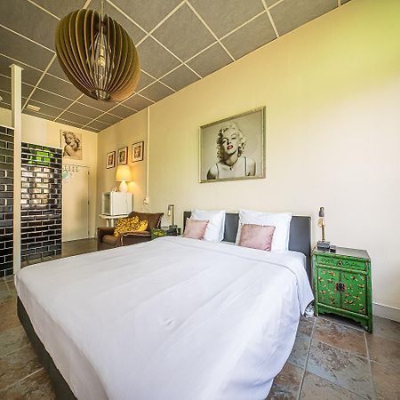 Hotel Urban Dreams Antwerpen Bagian luar foto