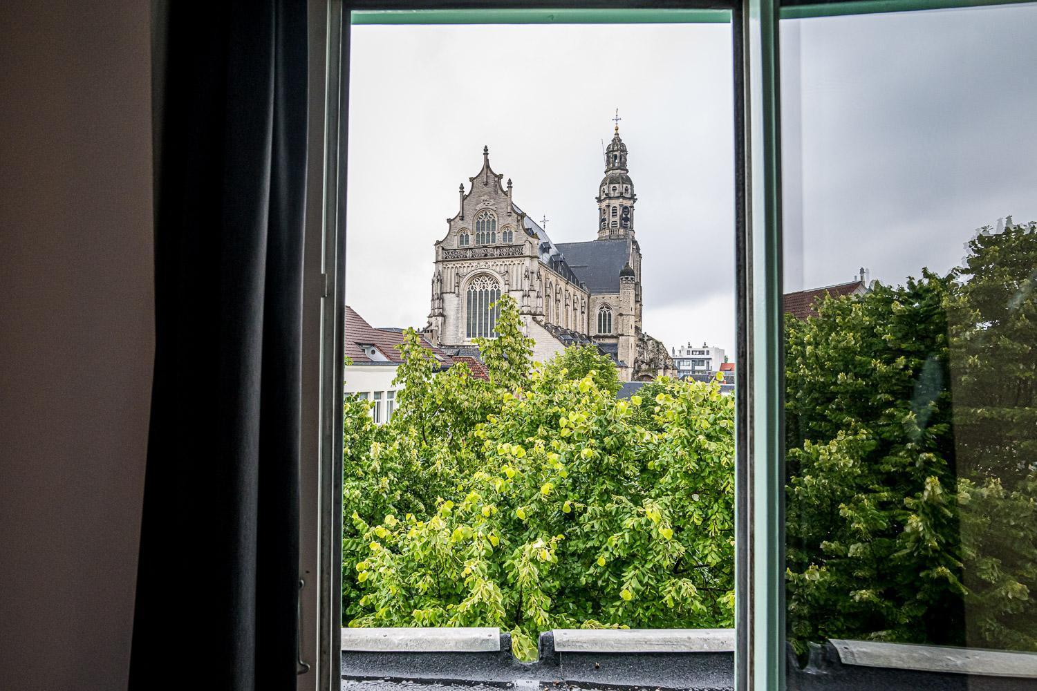 Hotel Urban Dreams Antwerpen Bagian luar foto