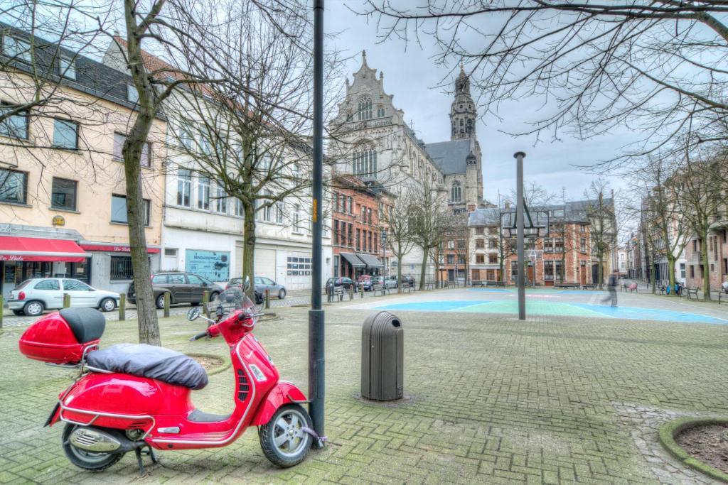 Hotel Urban Dreams Antwerpen Bagian luar foto